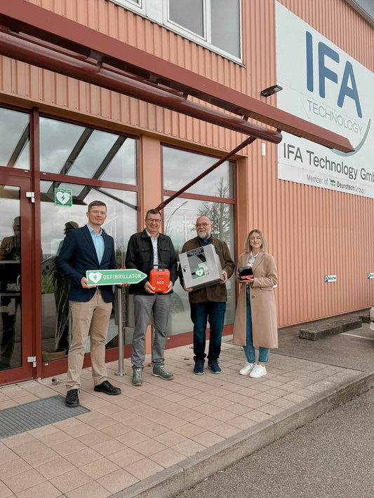 IFA Technology GmbH bestellt den 77.777. Defibrillator von MedX5 und Primedic